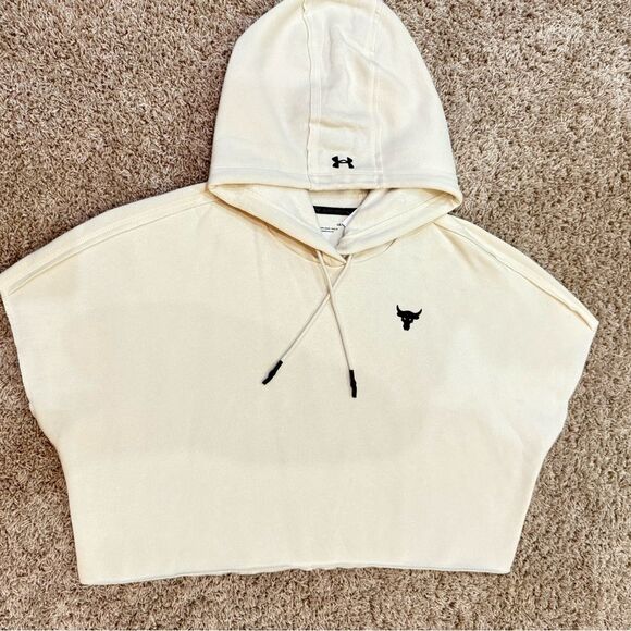 Under Armour Women’s Project Rock Cream Short Sleeve Hoodie Sweatshirt Sz Large - Picture 1 of 11